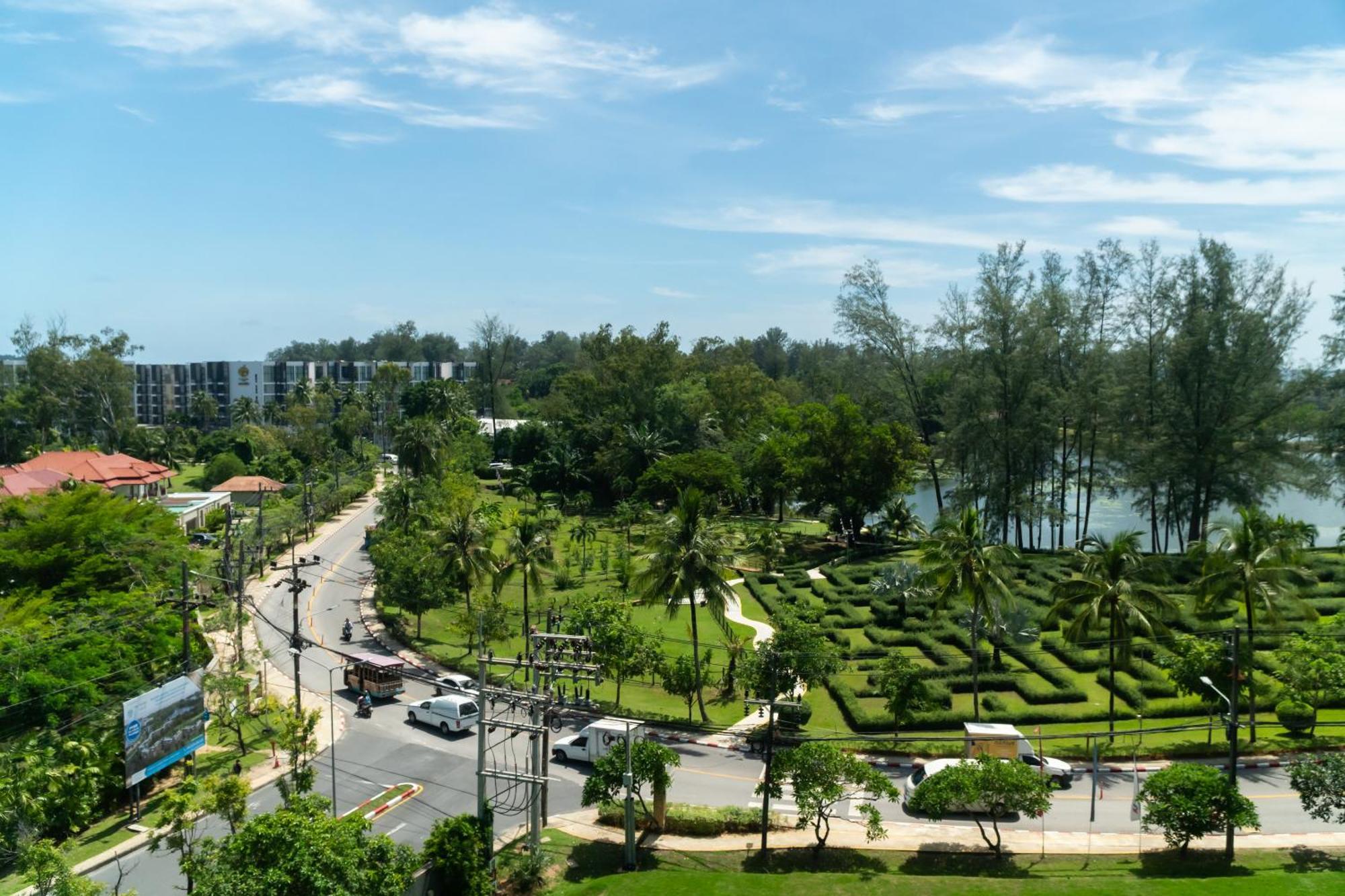 Skypark Apartments By Laguna Phuket Bang Tao Beach  Exterior photo